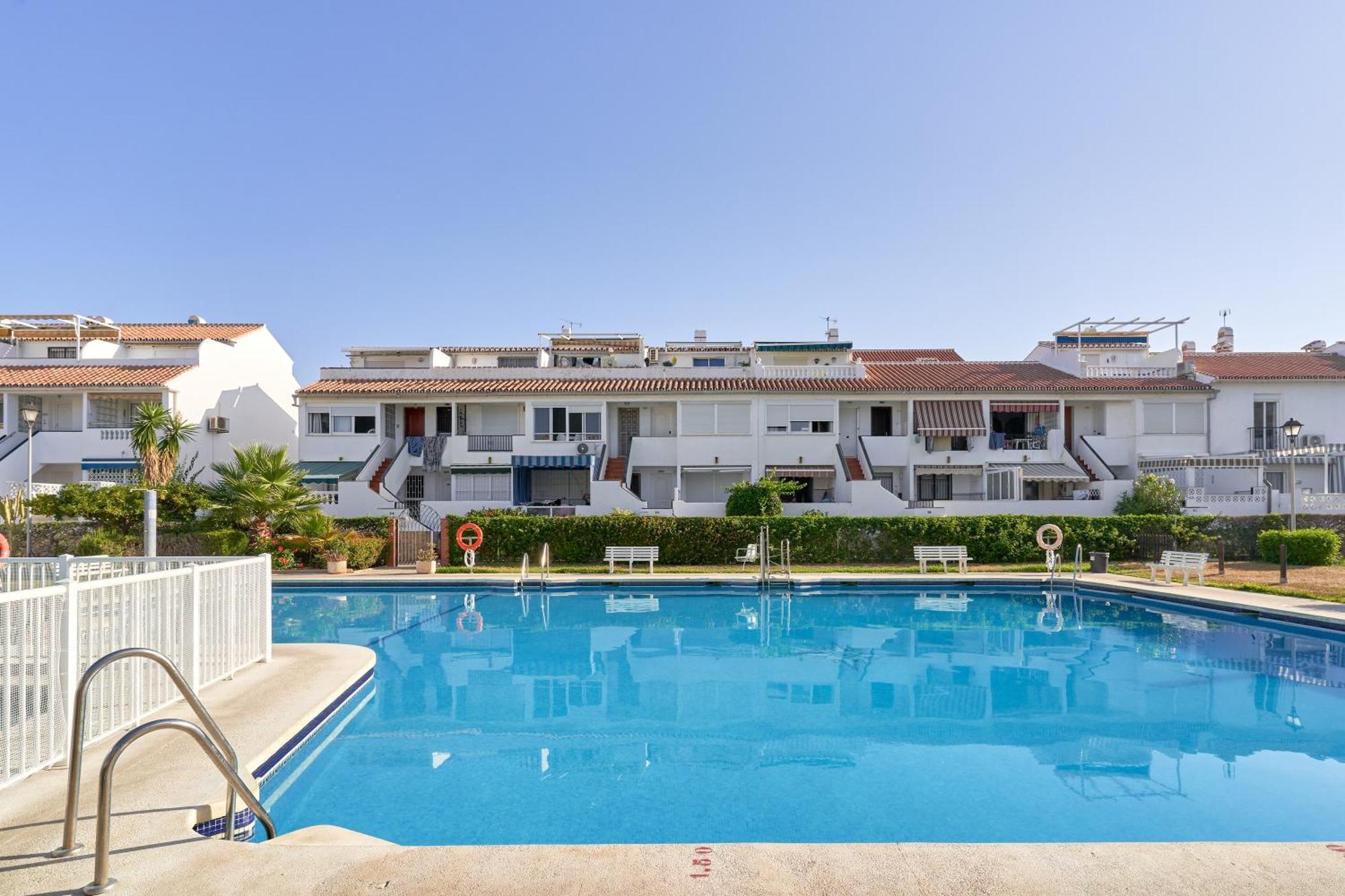Terraza Sobre El Mar Apartment ตอร์ร็อกซ์ ภายนอก รูปภาพ